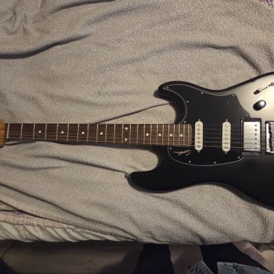 1980s Yamaha Session II 812 Vintage Electric Guitar HSS Pearl