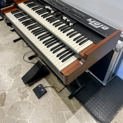 Crumar MOJO REV. B 61 + FLIGHT CASE