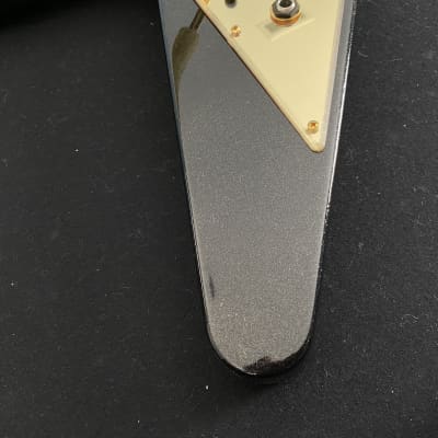 2002 Gibson Custom Shop Lenny Kravitz Signature '67 Flying V Ebony/Gold Sparkle image 11