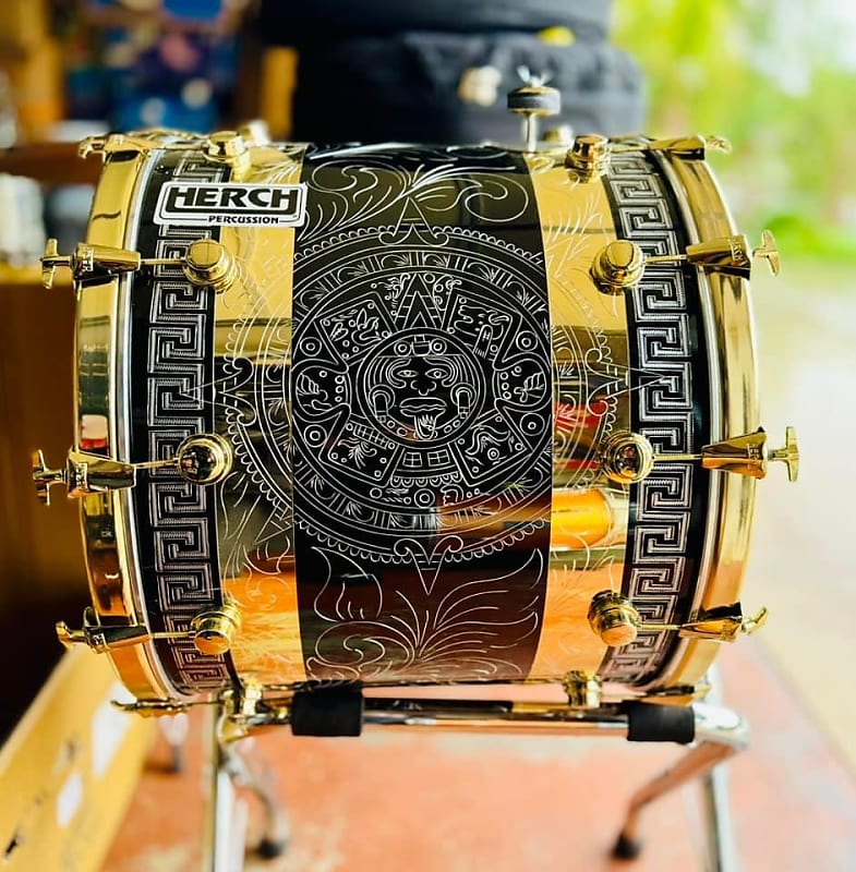 Herch Tambora Custom 24'' Gold Black para Banda Sinaloense Bass Drum image 1