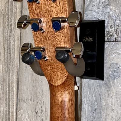 Alvarez RF26 Regent OM/Folk Acoustic Natural Complete with Killer Gig Bag  & Guitar Wall Hanger ! image 12