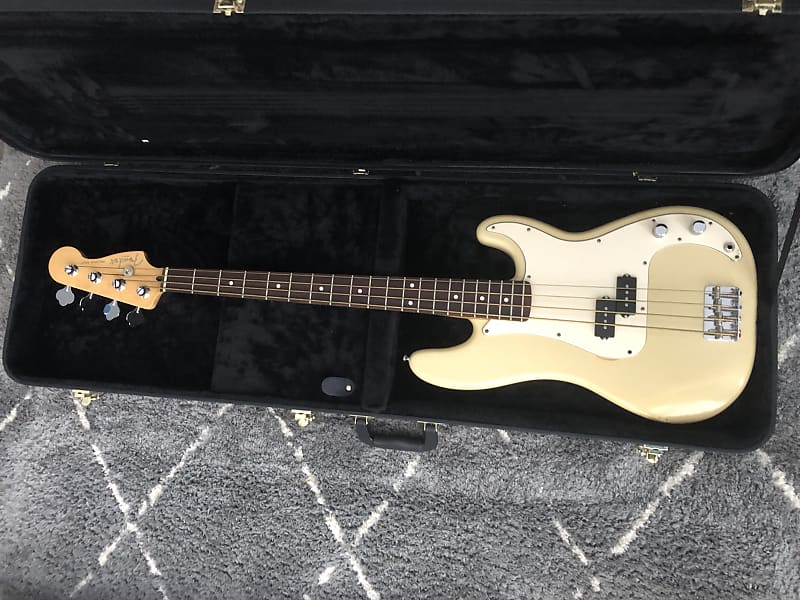 Fender Highway One Precision Bass 2003-2005 | Reverb