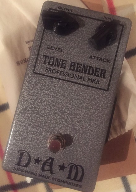 激安！特価品 D*A*M Tone Bender Professional MKII Mullard OC83 fuzz pedal ギター
