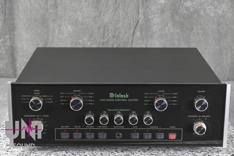 アンプ Macintosh C40 audio control center McIntosh C40 2-Channel Solid State Audio Control Center
