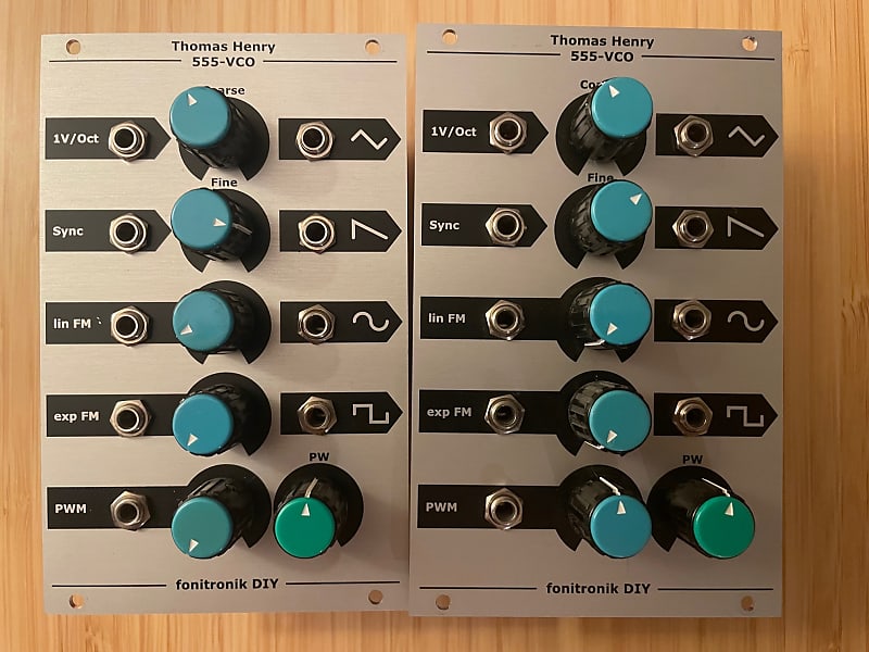 Fonitronik Thomas Henry 555 VCO