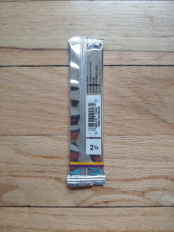 Vandoren V12 Alto (2) and Tenor (3) Sax Reeds Strength Reverb