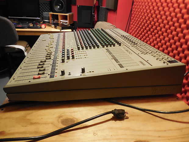 Yamaha RM 800 16 Gray | Reverb