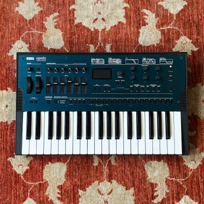 KORG Opsix Altered FM Synthesiser