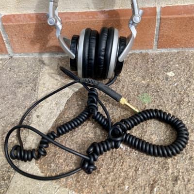 Sony MDR-V700DJ image 1
