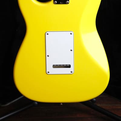 Fender Deluxe American Standard Stratocaster Graffiti Yellow 1989 Pre-Owned image 9