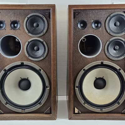 Vintage Hi-Fi Pair of Sansui SP-200 3-Way, 5-Driver Loudspeaker System |  1969 | Reverb