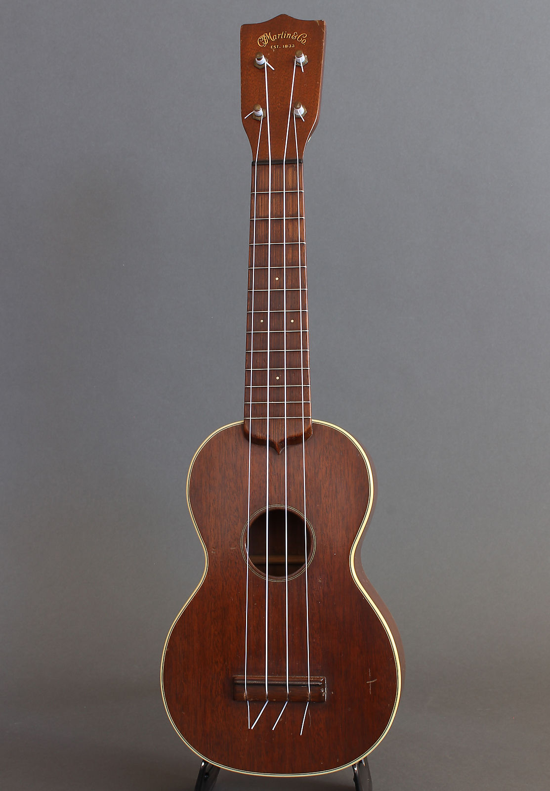 Martin style 2 clearance ukulele