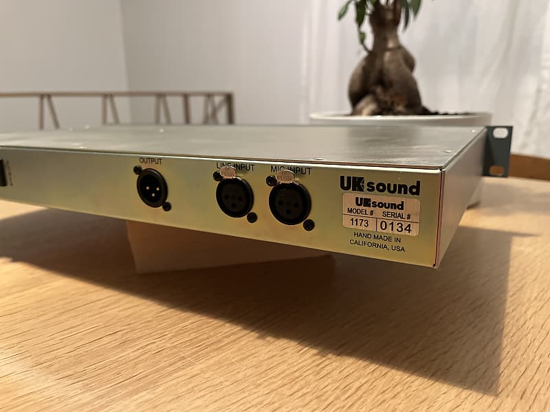UK sound 1173 Reverb