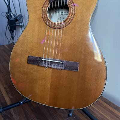 Yairi Nylon String 1968 w/ Case image 2