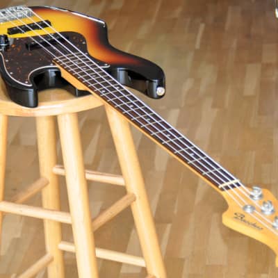 BACCHUS Woodline J-Classic Sunburst / Jazz Bass® Type / Made