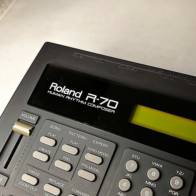 Roland R-70 Drum Machine | Reverb UK