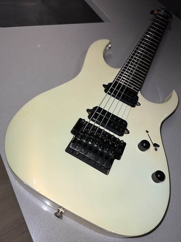 Ibanez RG7620 フジゲン製 IBANEZ RG7620 2001年フジゲン製の良質な7弦ギター！スペックも