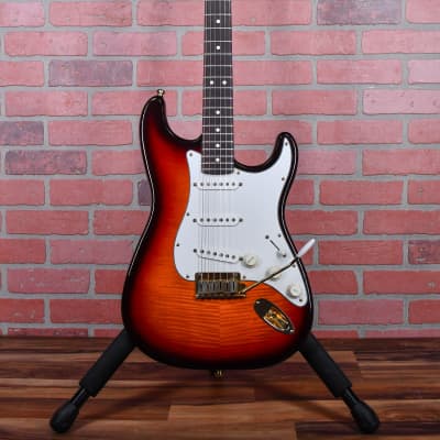 50th Anniversary American Stratocaster Quilted Maple Sunburst 1996 