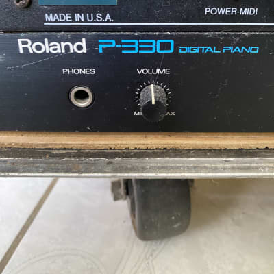 Roland P-330 Digital Piano Rackmount Sound Module 1988 - 1989 - Black