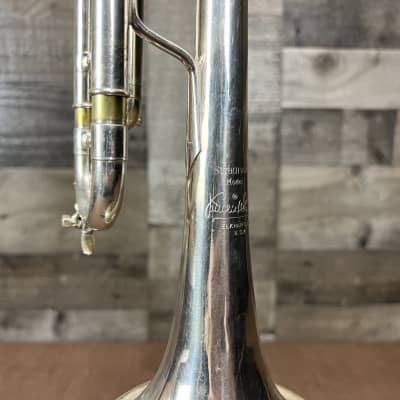 Bach Stradivarius Model 37 trumpet image 3
