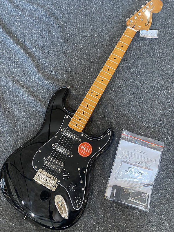 Squier Classic Vibe 70's Stratocaster HSS Black #ISSI21001700 (7lbs, 4.8oz) image 1
