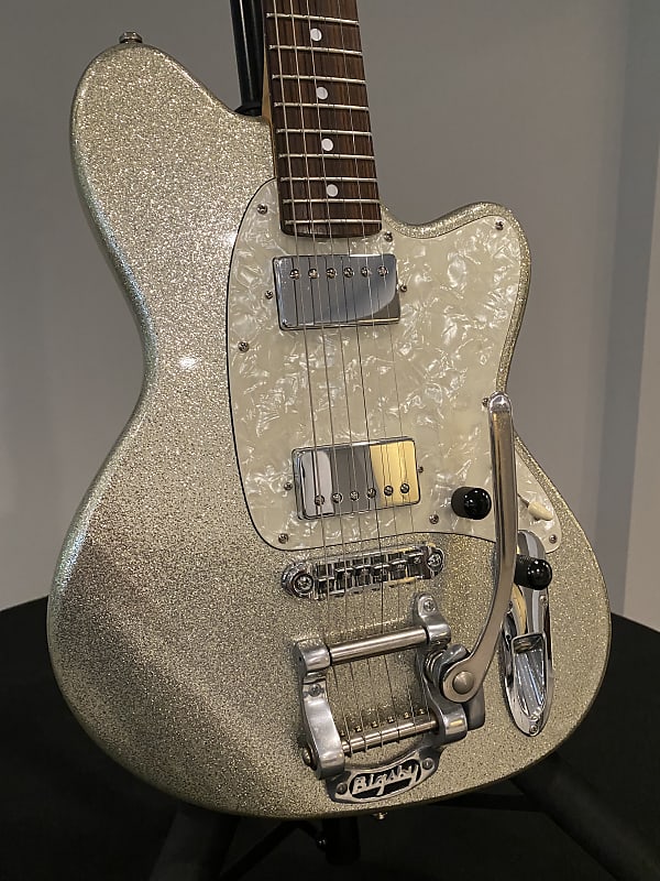 Ibanez Talman TC825 w/Bigsby Flaked Silver | Reverb
