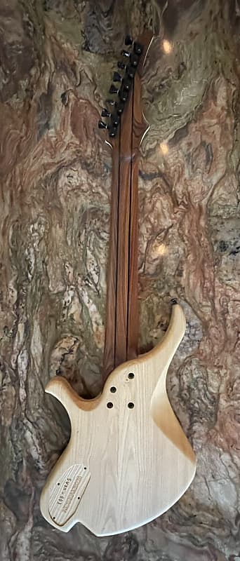 Skervesen Swan 8 FF Skervesen Swan 8 string | Reverb