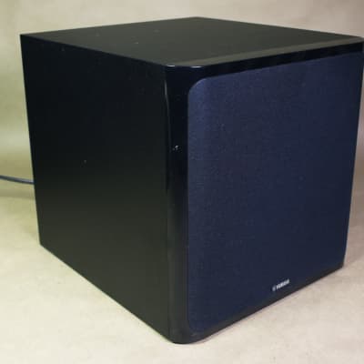 Yamaha NS-SW40 Powered Subwoofer - 45 Watts - Surround Sound - Excellent Condition image 3