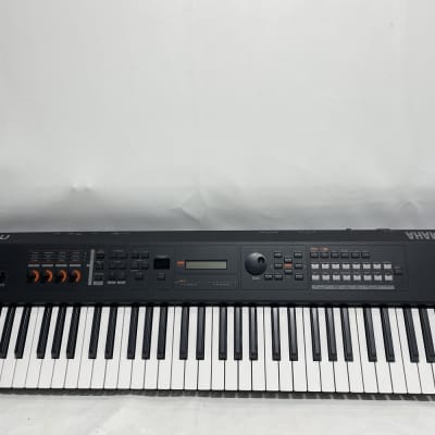 Yamaha MX61 61-Key Digital Synthesizer 2010s - Black