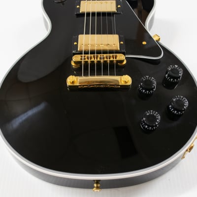 Gibson Custom Les Paul Custom - Ebony with Ebony Fingerboard image 2