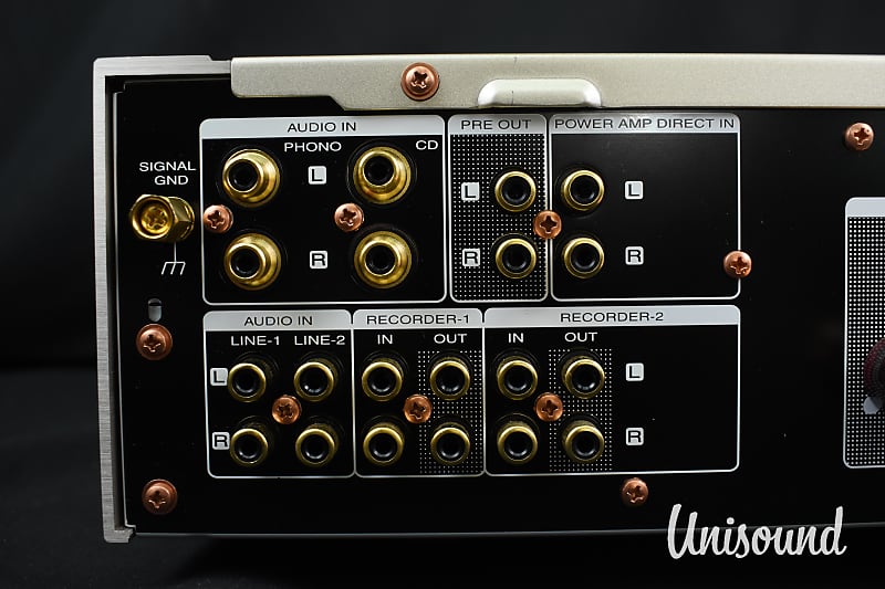 Marantz PM-14S1 Integrated amplifier in Excellent condition