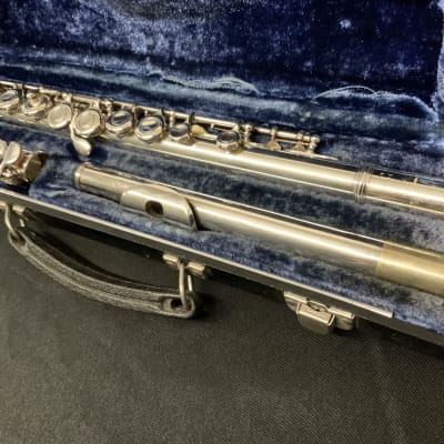 Armstrong 104 Student Model Flute With New Pads image 8