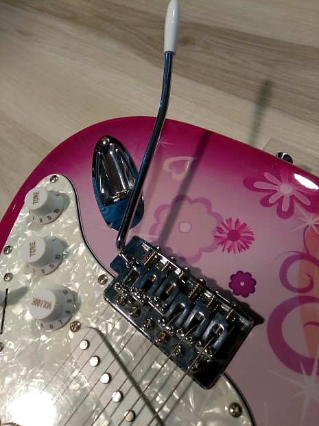 Candy rox pink guitar discount