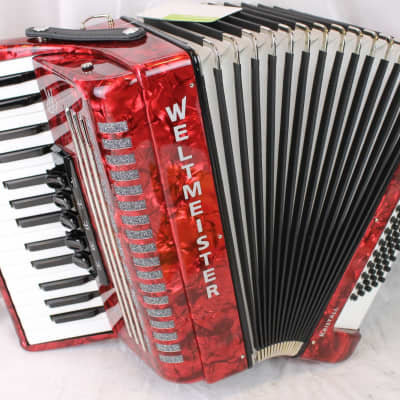 4837 - Red Weltmeister Serino De Luxe Piano Accordion LMMH