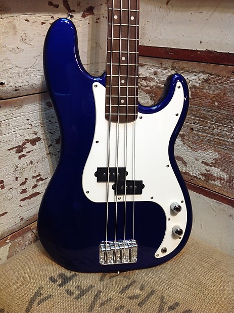 Squier deals bass blue