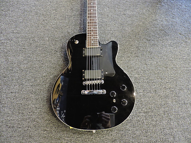 Squier m70 best sale