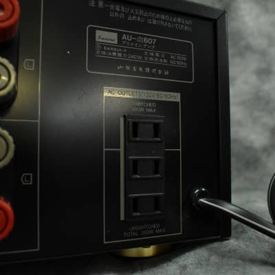 Sansui AU-a607 Integrated Amplifier In Very Good Condition