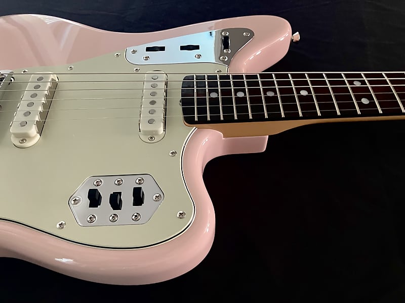Fender FSR Made in Japan Traditional 60s Jaguar MH Shell