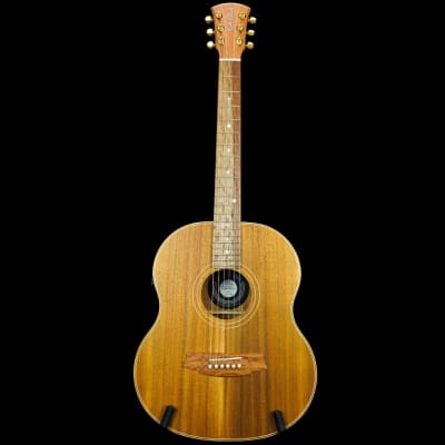Cole Clark Little Lady Series 2 All Solid Australian Blackwood Acoustic Electric Guitar image 2