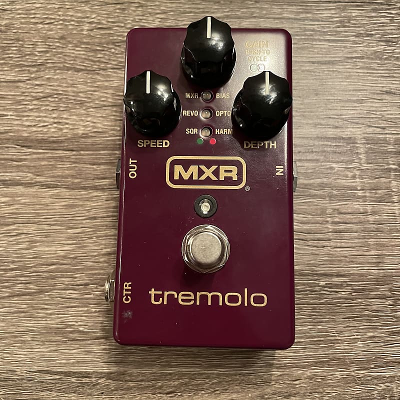 MXR M305 Tremolo