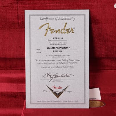 Fender Custom Shop Yngwie Malmsteen Signature Stratocaster NOS Sonic Blue image 9