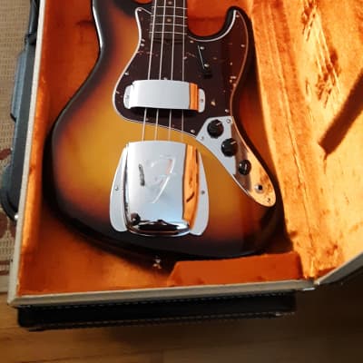 Fender American Vintage '64 Jazz Bass 2013 - 2015