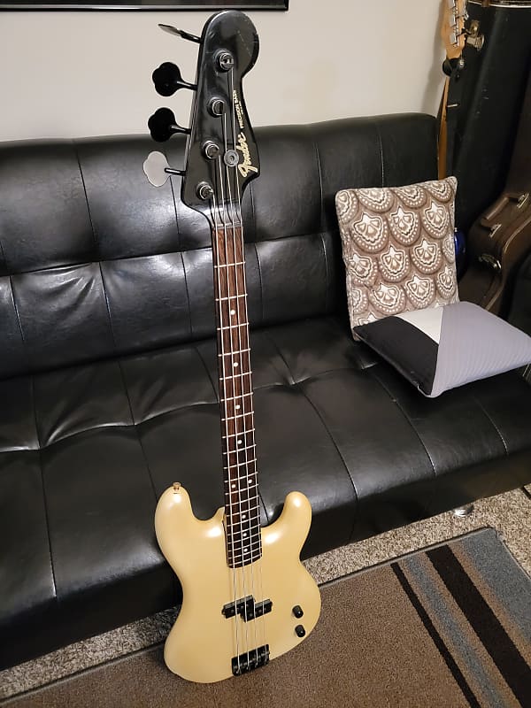 Fender Contemporary Precision Bass MIJ 1986 | Reverb