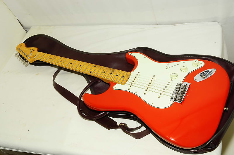 TOKAI ST-80 Springy Sound Fiesta-Red 1980's Vintage Electric Guitar  Ref.No.5151