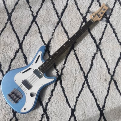 Nordstrand Audio Acinonyx (Cat) Bass Fretless 2023 - Lake Placid Blue -w/ Gig Bag imagen 2