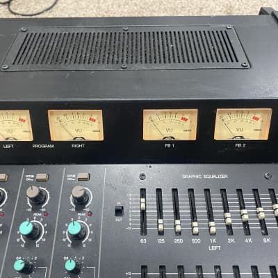 Yamaha EMX300 12 Channel/3 Buss 250W Stereo Powered Mixer 1980's image 3