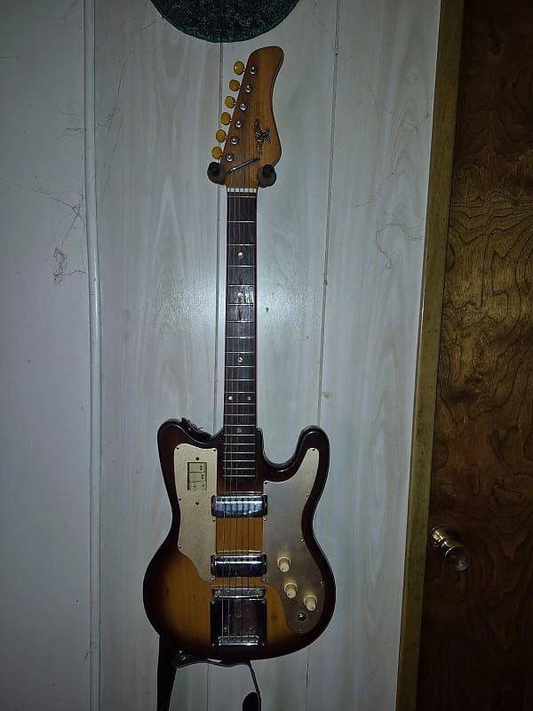 1960's VINTAGE GUYATONE electric guitar W/Pancake Pickups and Reverb