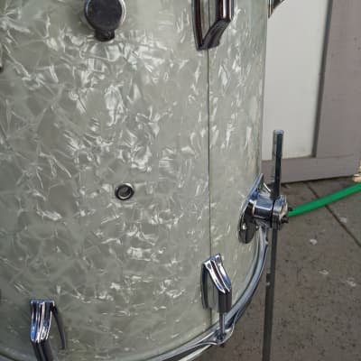 Classic 1960s Rogers 16 x 16" White Marine Pearl Wrap Floor Tom - Looks Really Good - Sounds Great! image 4