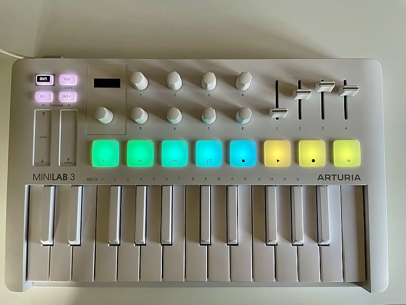 Arturia MiniLab 3 - Alpine White | Reverb