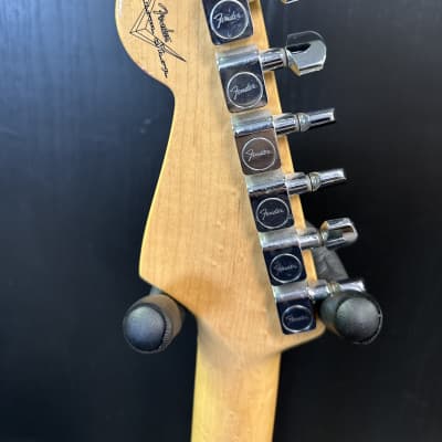 Fender Custom Shop Stratocaster - 3 Tone Sunburst image 5